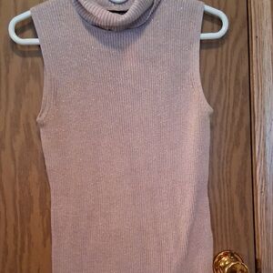 JEANNE PIERRE Sparkling Sleeveless Turtleneck Sweater - Light lavender W/ Gold